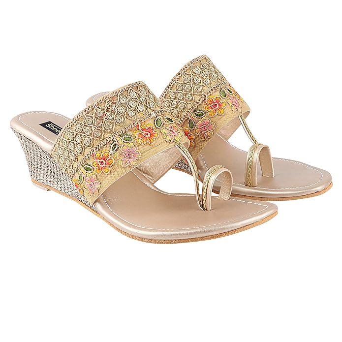 stylish-fashion-heel-sandal