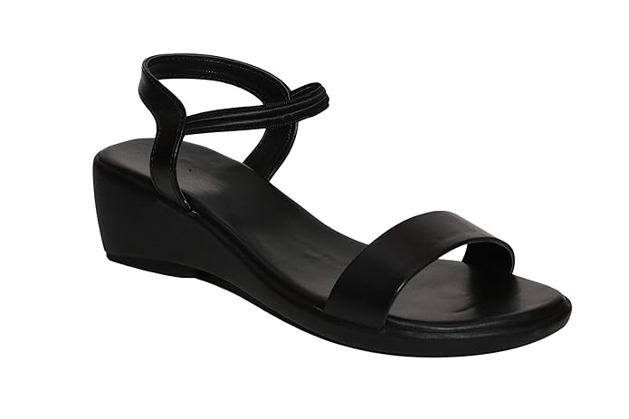 women-fashion-sandal--soft--comfortable-and-stylish-black-flat-sandals-for-women-and-girls
